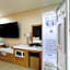 White Tourist Hotel