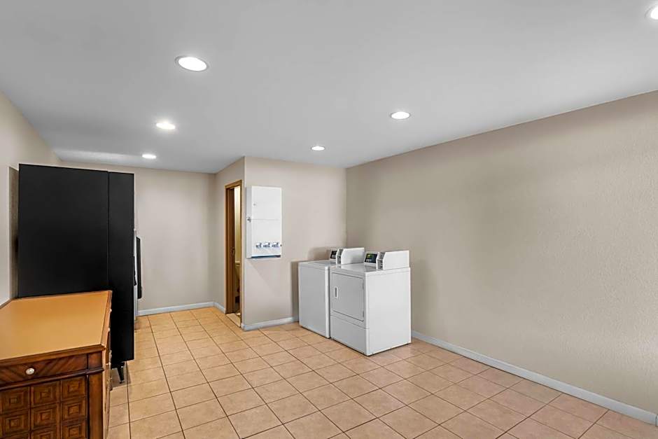 Quality Inn Waterbury East