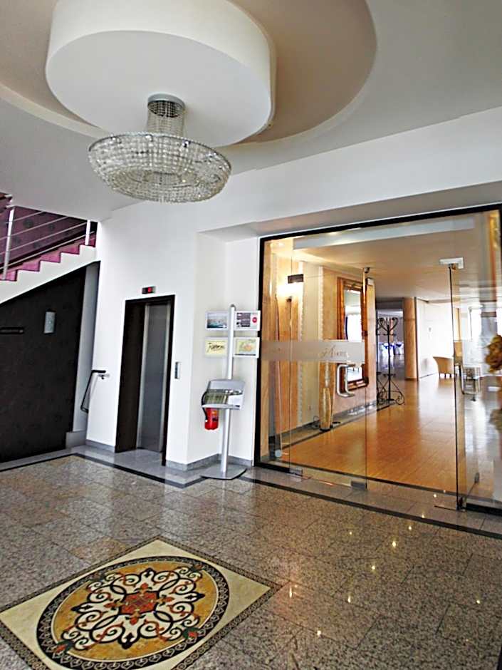 Hotel Monet & Rubbens