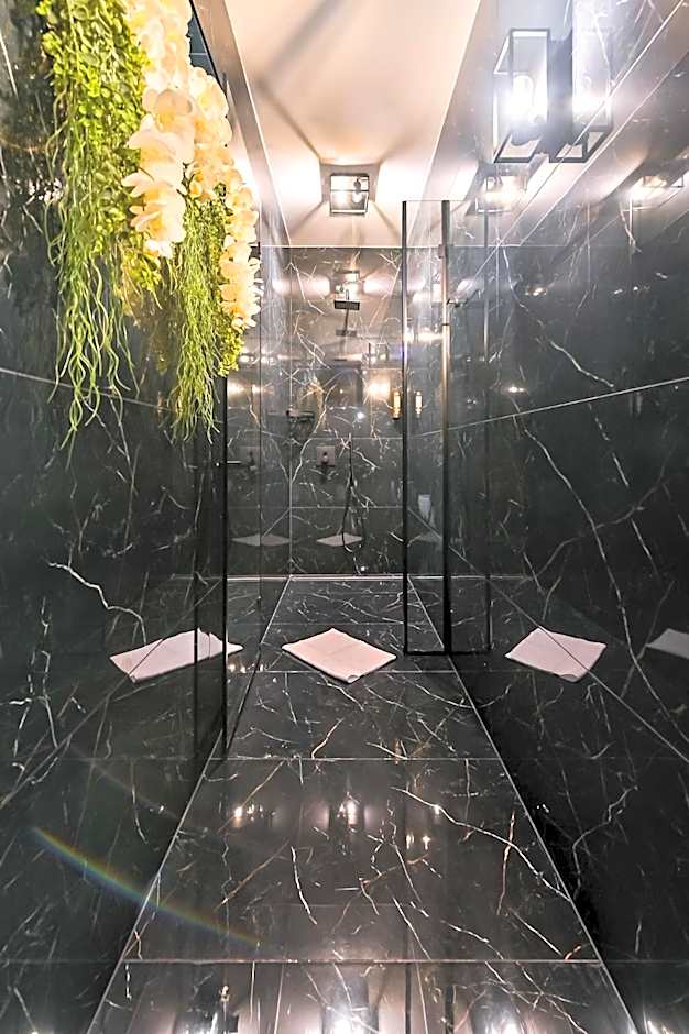 Diamond svečių namai