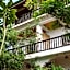Golden Monkey Beach Hotel