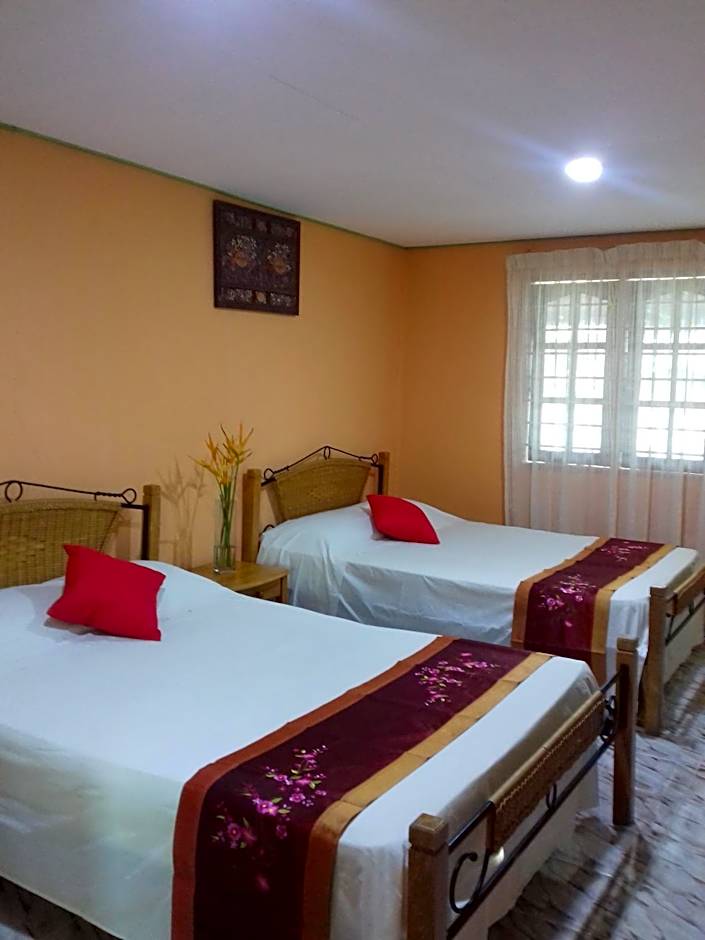 Mai Chenang Guesthouse