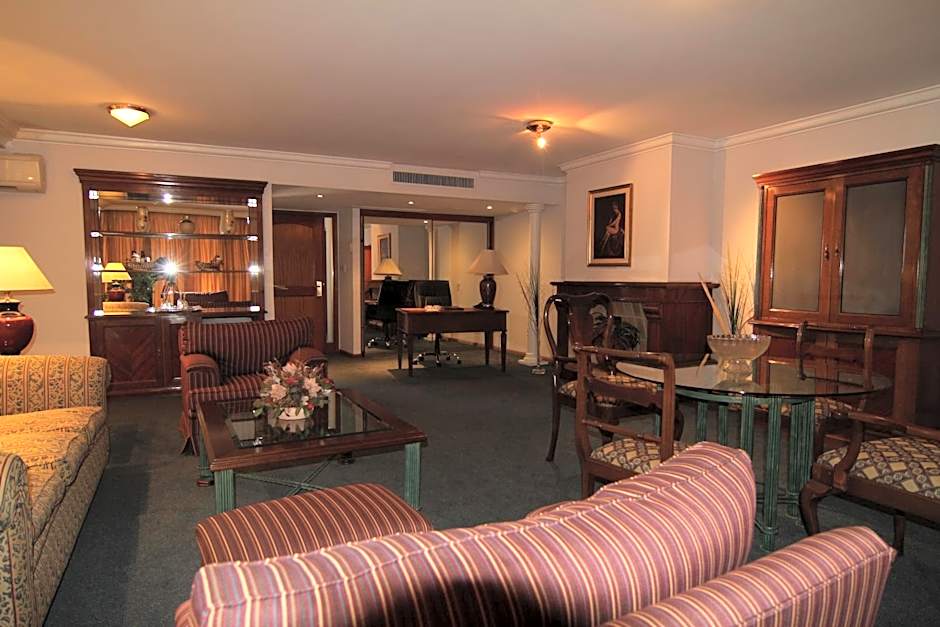 Crystal Palace Hotel