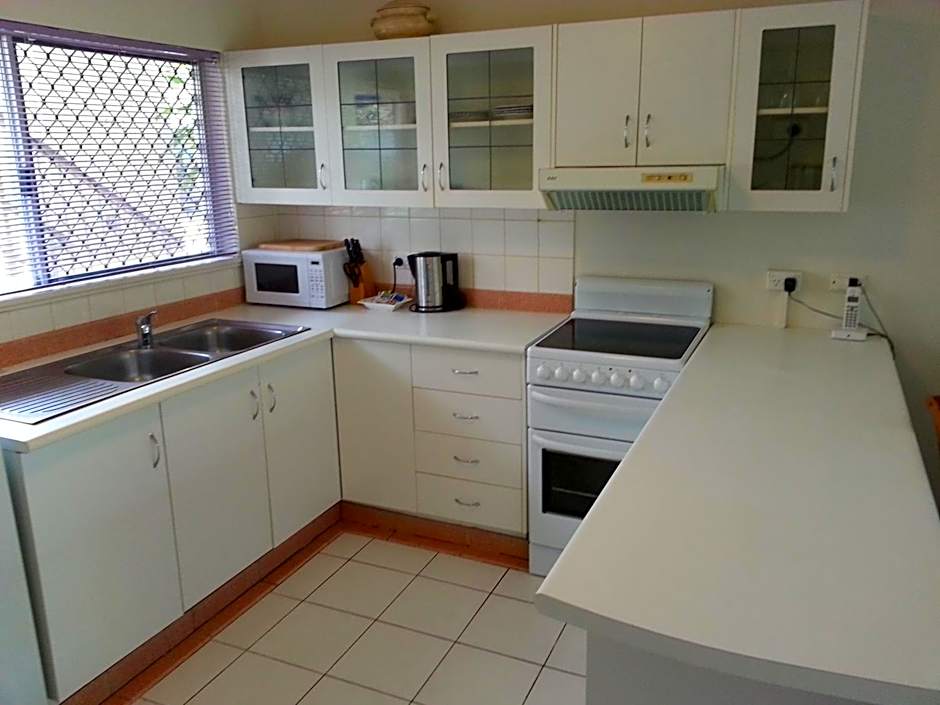 Clifton Sands Holiday Units