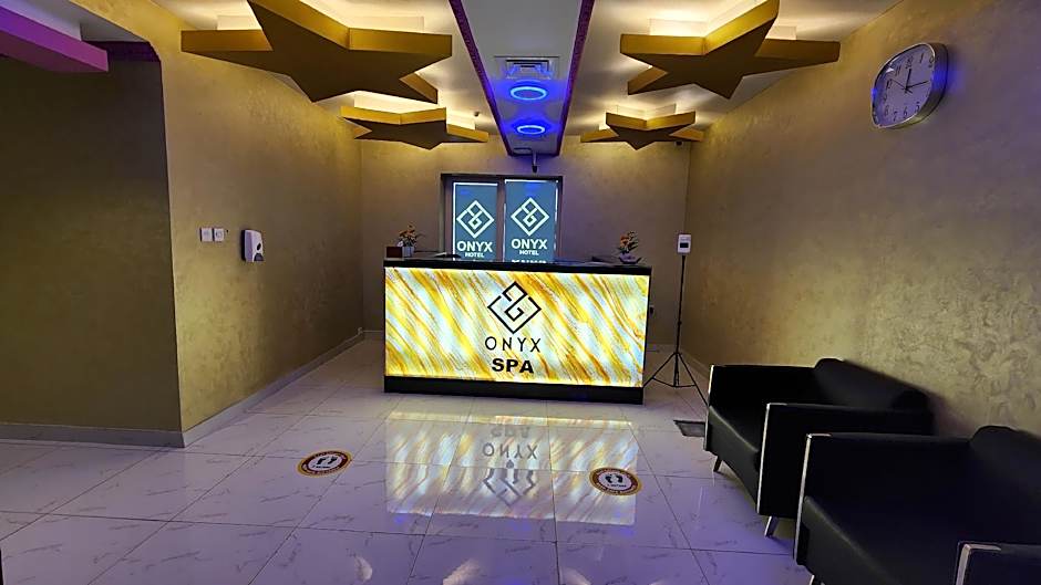 ONYX HOTEL APARTMENTS