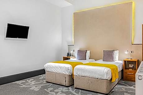 Standard Twin Room - no window