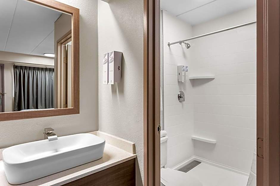 Red Roof PLUS+ Chicago - Hoffman Estates