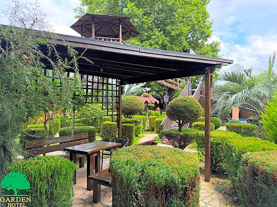 Garden Hotel