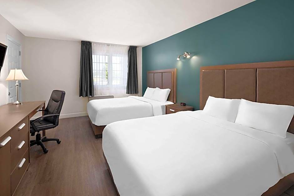 Travelodge by Wyndham Roberval