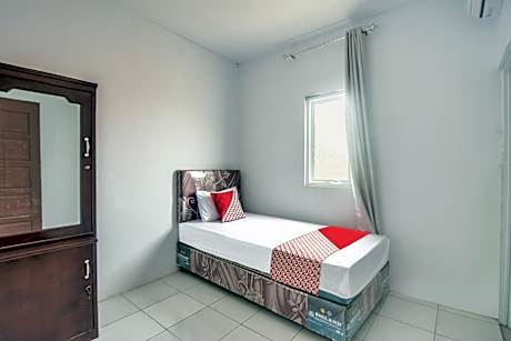 Superior Single Room