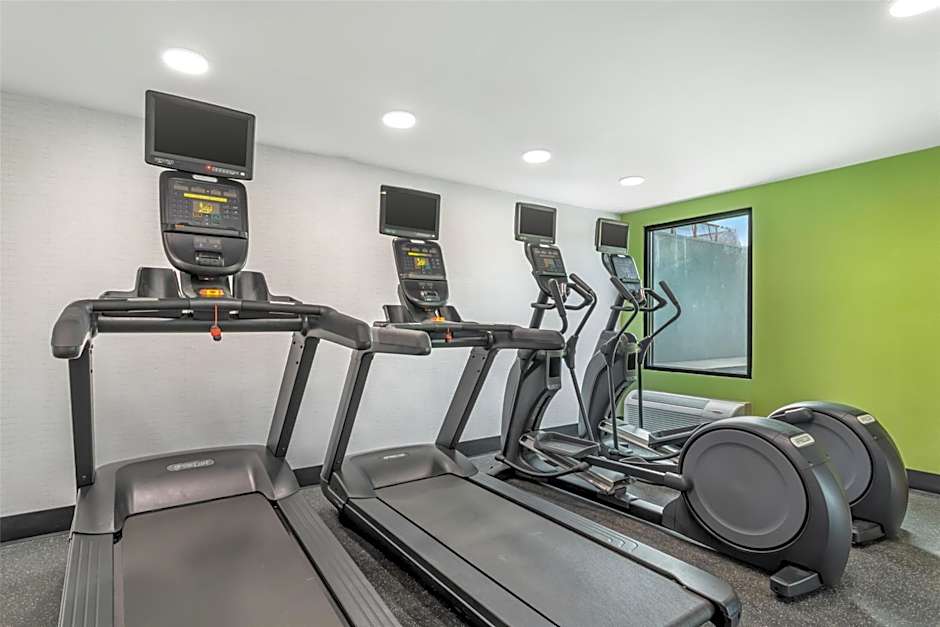 Spark by Hilton Knoxville North I-75