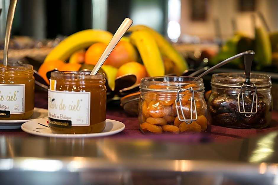 Brit Hotel Rennes Le Castel