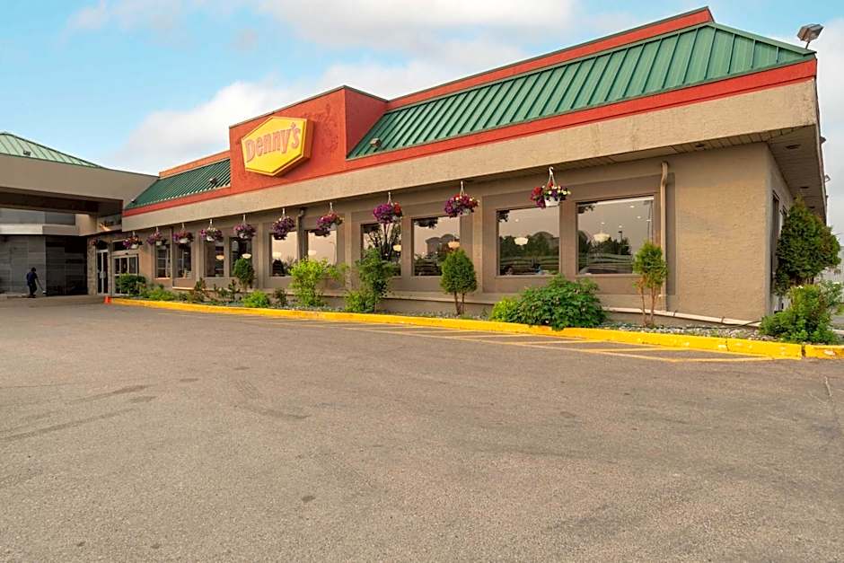 Sandman Hotel Edmonton West