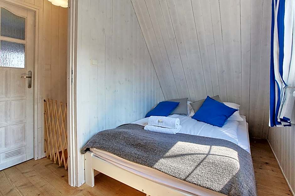 Kompleks Wypoczynkowy Pomerania z podgrzewanym basenem 30 metrów do morza