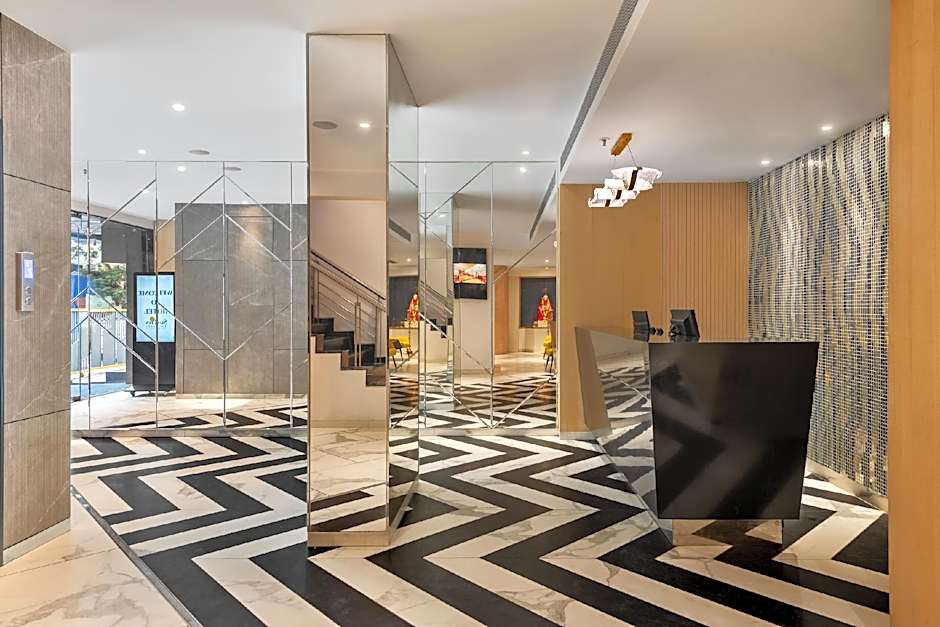 Hotel Suncity Residency