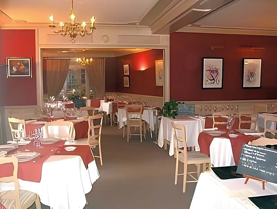 Logis Hotels - Hotel et Restaurant Le Lion d'Or