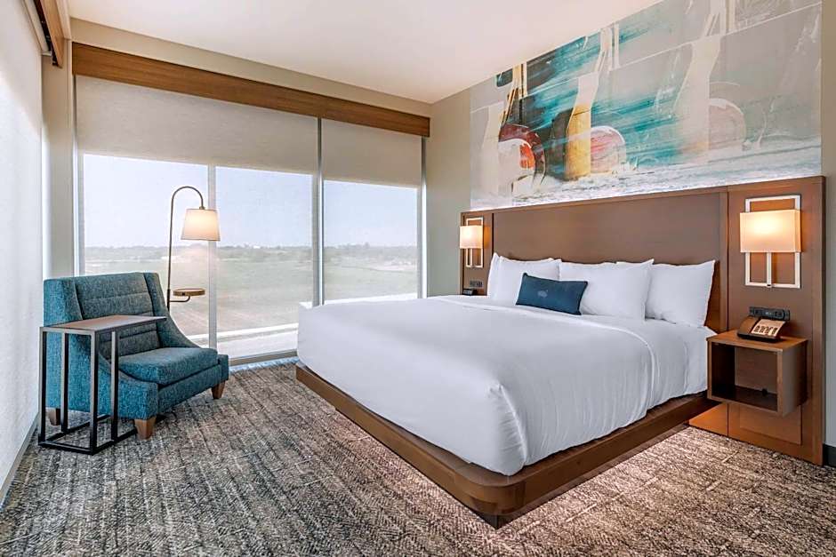 Cambria Hotel Bettendorf - Quad Cities