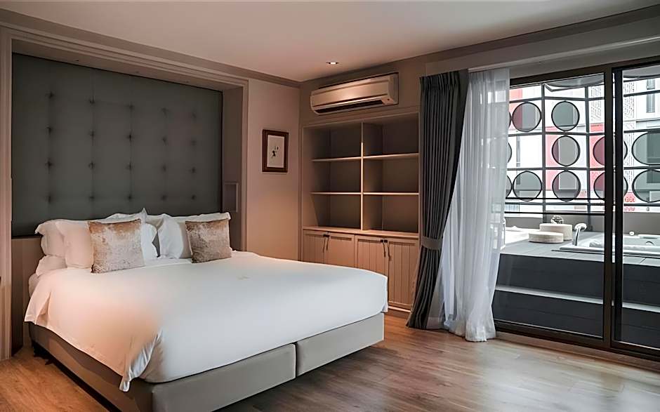 THEA Private Suites by TH District