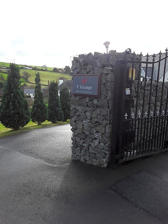 Y Grange