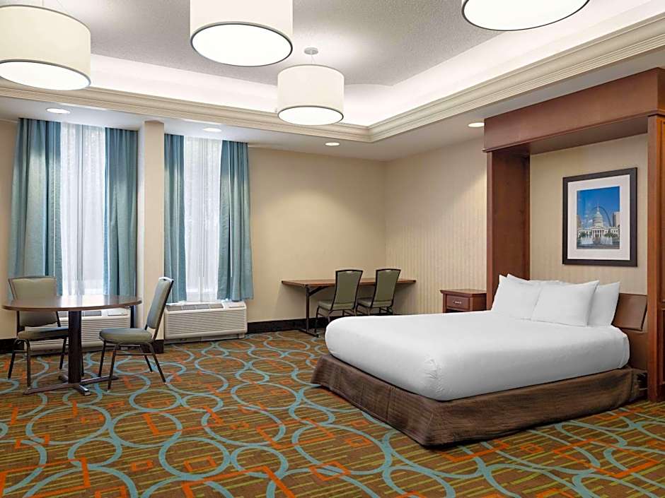 Wingate by Wyndham St Louis Airport
