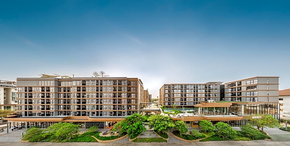 Salaya One Hotel & Service Apartment