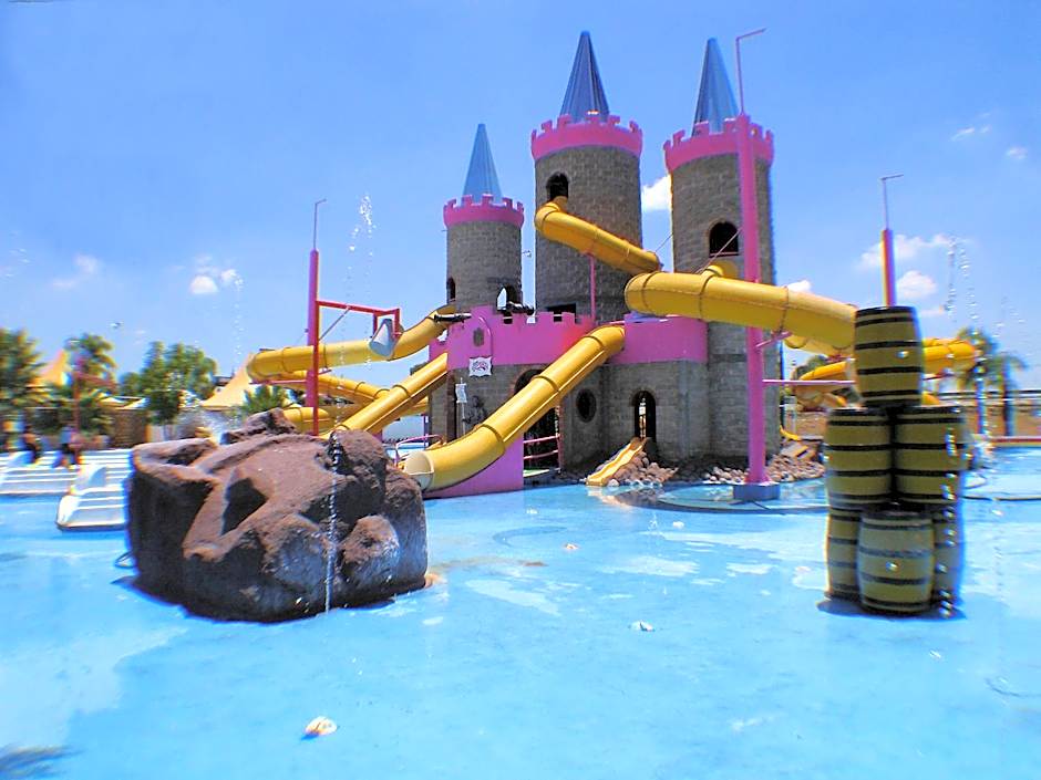 Hotel Splash Inn