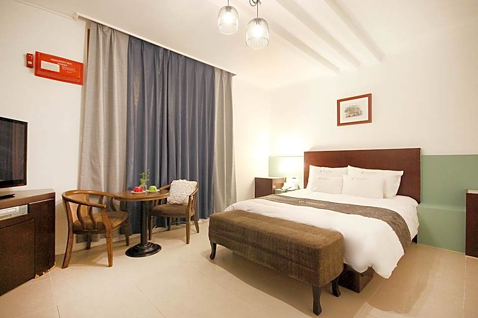 Goodstay Charmant Hotel (Korea Quality)