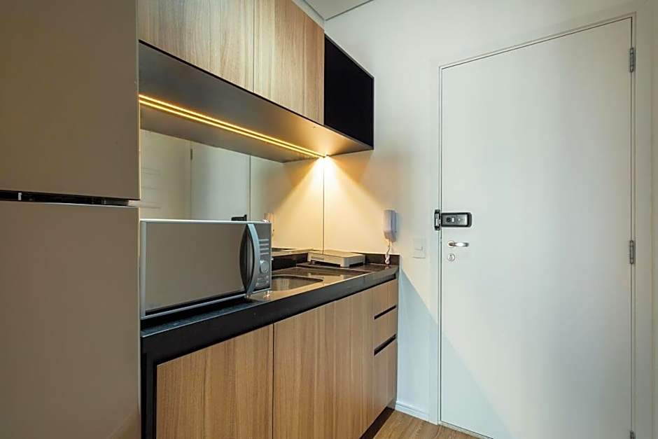 BHomy Pinheiros - Perfeito para dois MR212A