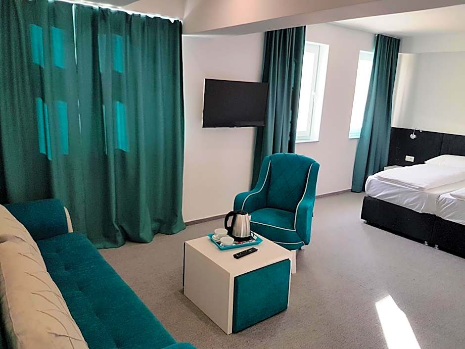 Hotel SAX Gračanica