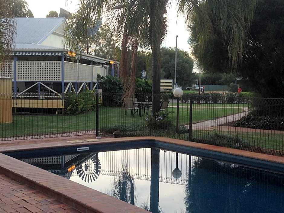 Tambo Mill Motel & Caravan Park