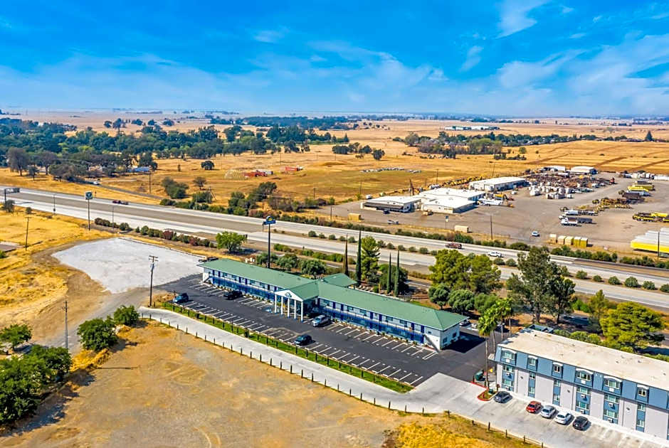 Days Inn by Wyndham Red Bluff