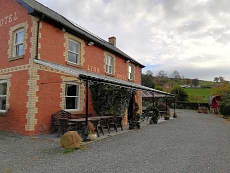 Lion Hotel