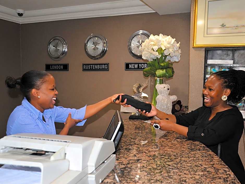 Safari Hotel & Convention Centre