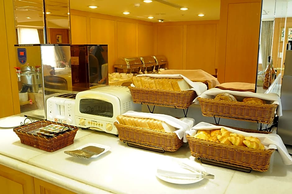 Royal Seasons Hotel Taipei-Nanjing W