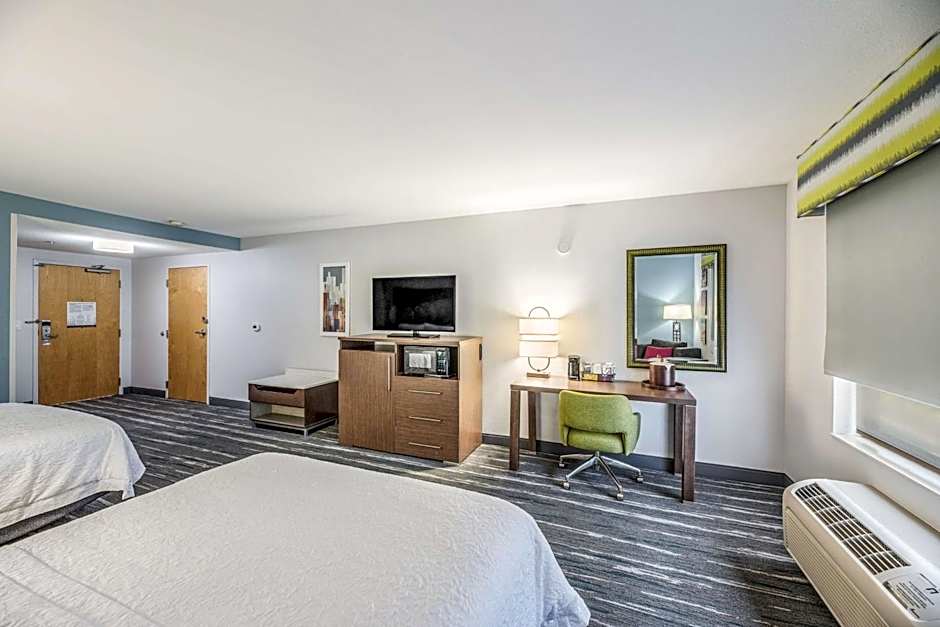 Hampton Inn By Hilton Oakland-Hayward