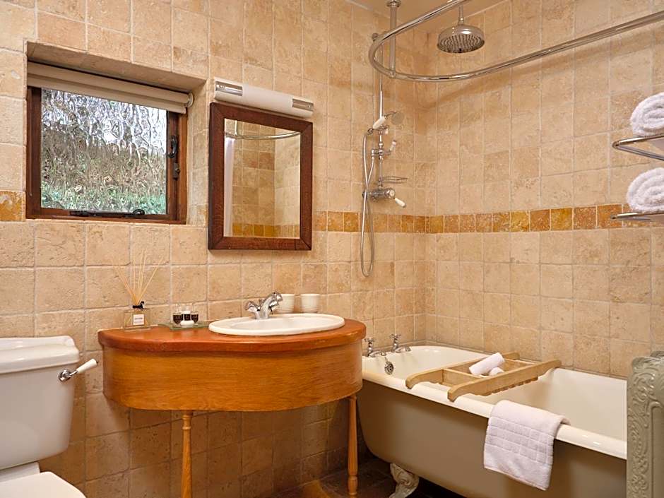 The Newbridge on Usk