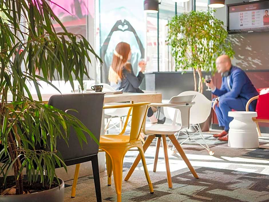ibis Lyon Caluire Cite Internationale