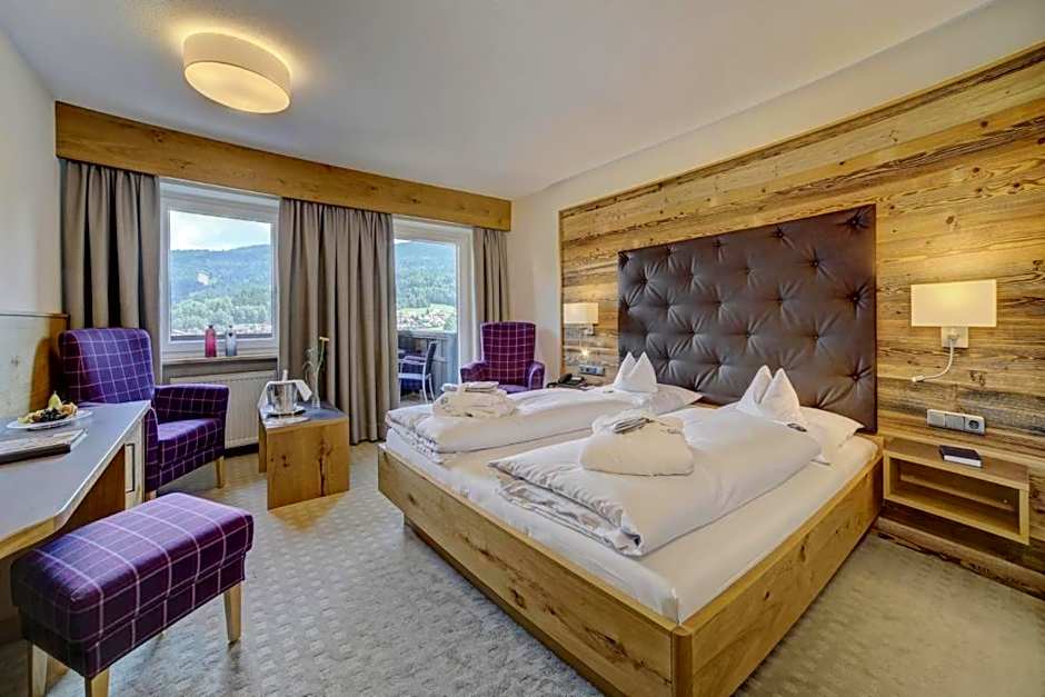 Photo 1 of 5 of Double Room
