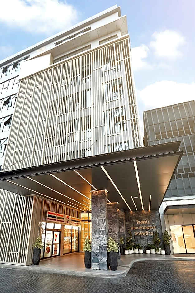 The Quarter Ladprao by UHG