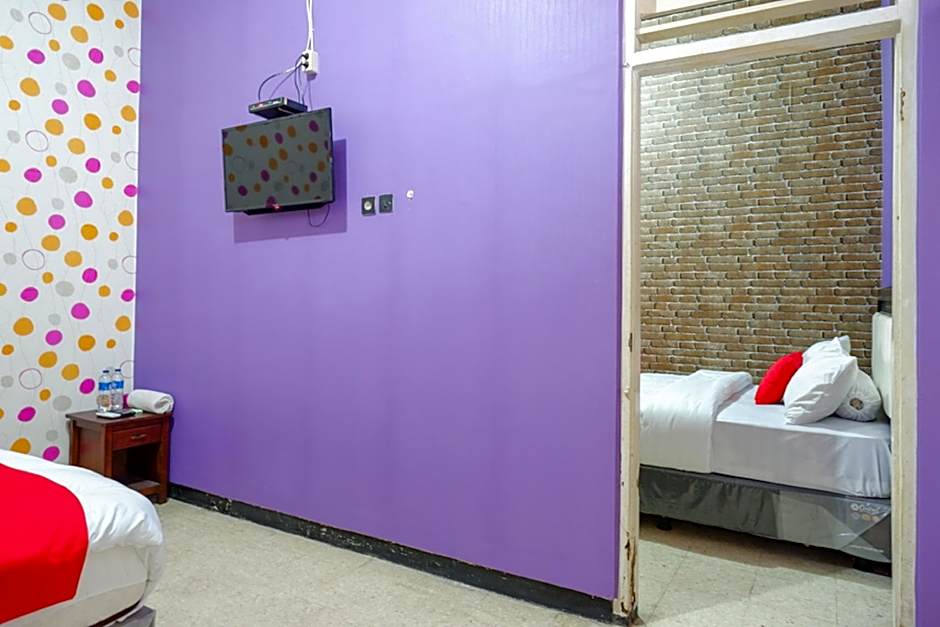 RedDoorz near Stasiun Kebumen