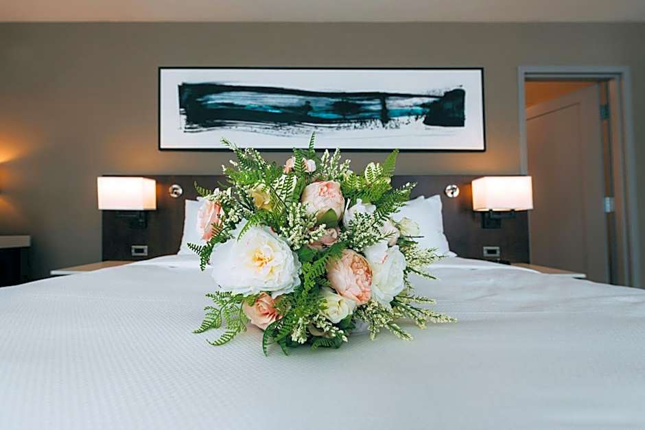 Delta Hotels by Marriott Thunder Bay