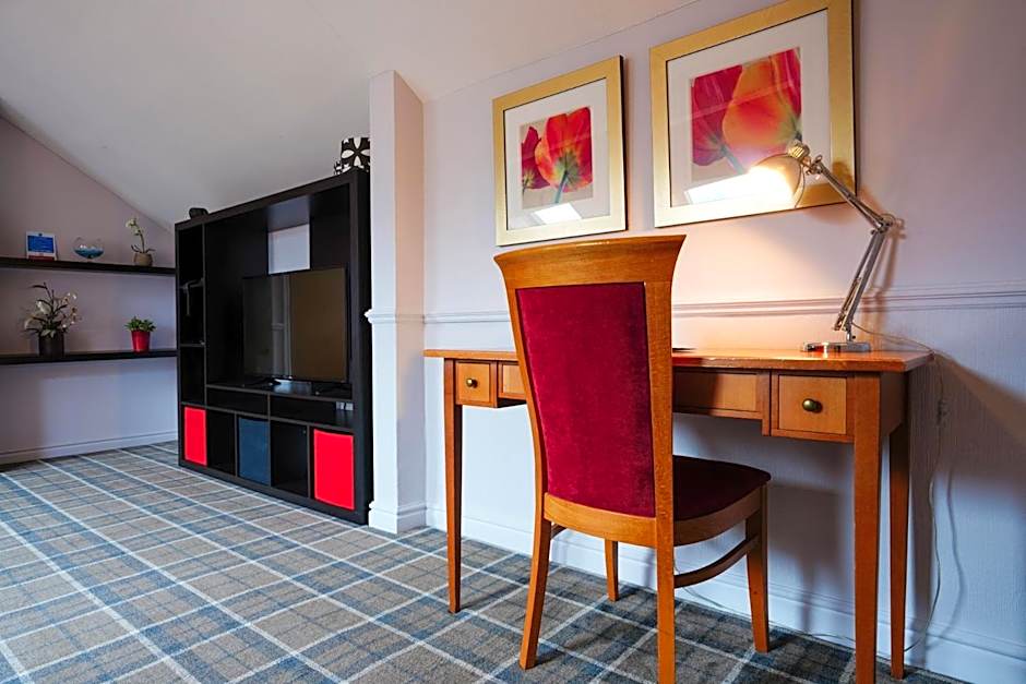 Gomersal Park Hotel & Bazaar Spa