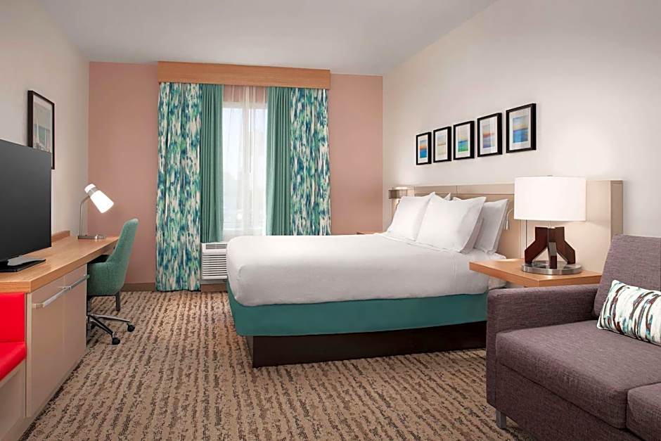 Hilton Garden Inn Solomons