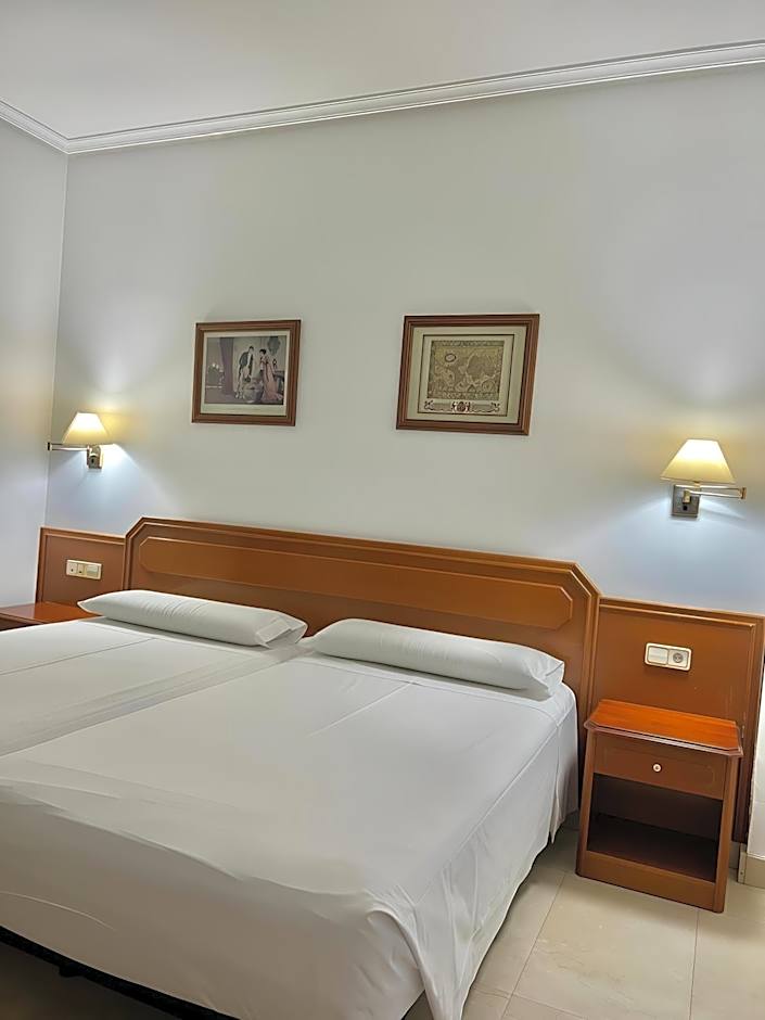 Hotel Humanes
