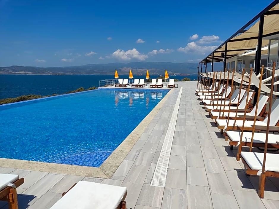 Ni Marin Hotel
