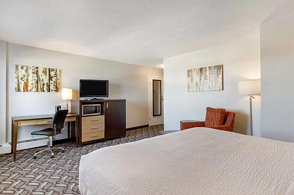 Days Inn by Wyndham Airdrie