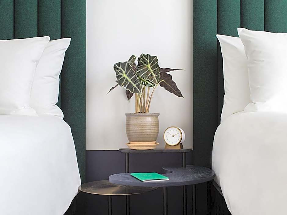 Woodlark Hotel Portland, a Tribute Portfolio Hotel