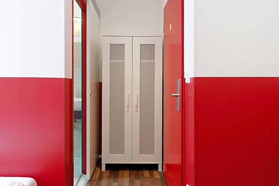 Ballhaus Berlin Hostel
