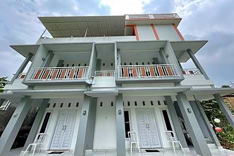 Rizky Bromo Homestay