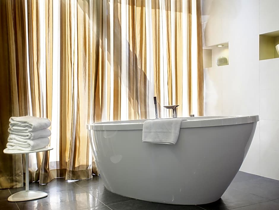 Khortitsa Palace Hotel